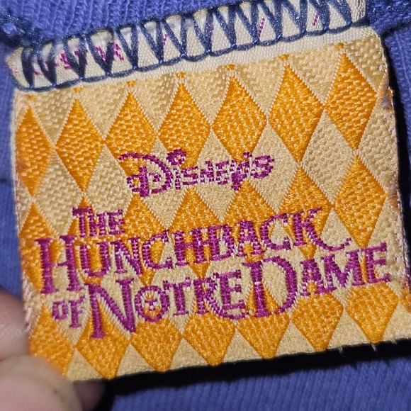 Disney Hunchback of Notre Dame Esmeralda Graphic Tee Kids - Picture 5 of 6